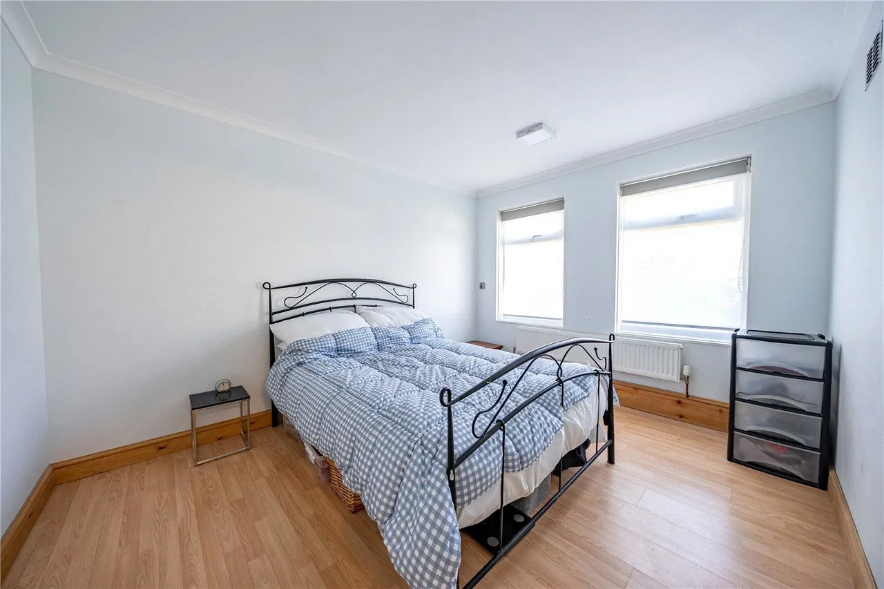 Elmhurst Close, Leeds, LS17, photo 6