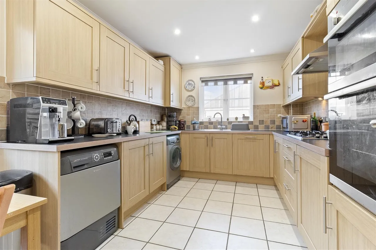 Greenland Mews, Greenland Road, Worthing, photo 7