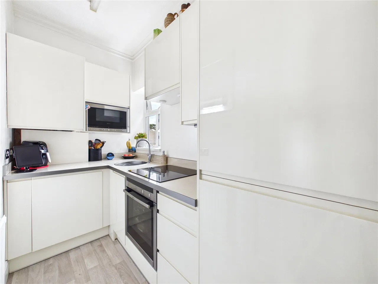 Victoria Road, Felixstowe, IP11, photo 3