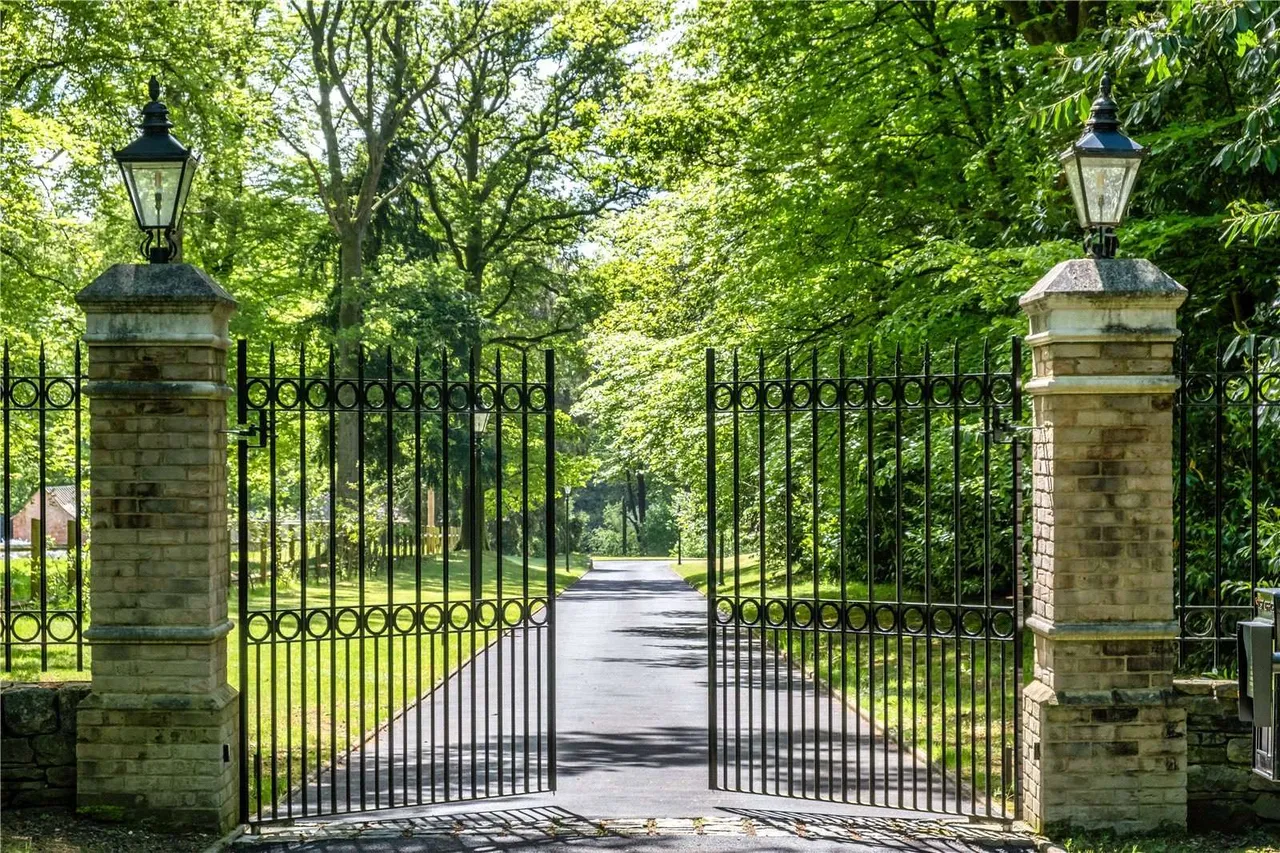 Durford Wood, Petersfield, GU31, photo 18