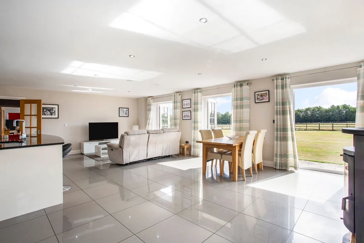 Chobham Park Lane, Chobham Woking, GU24, photo 7