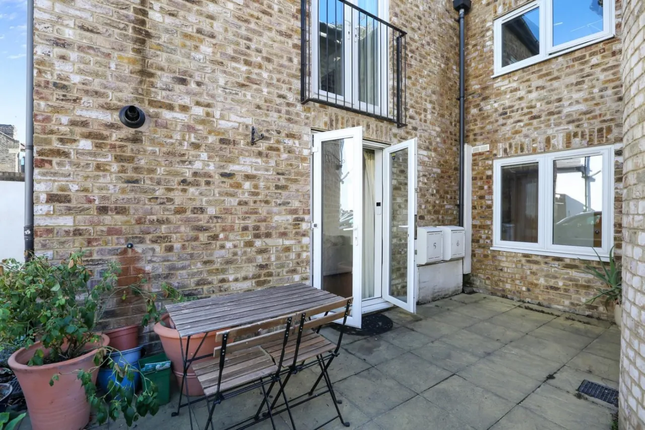 Coleman Road, London, SE5, photo 7