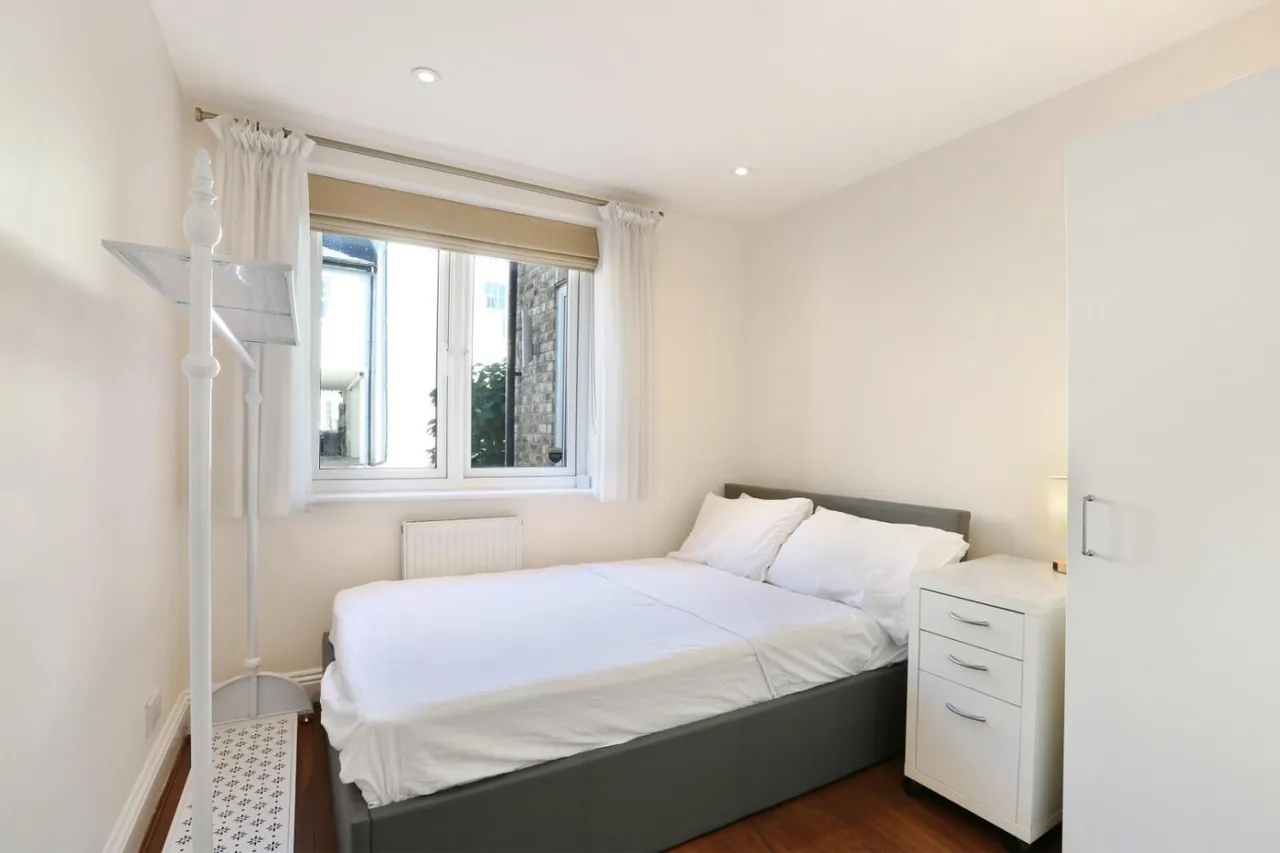 Coleman Road, London, SE5, photo 10