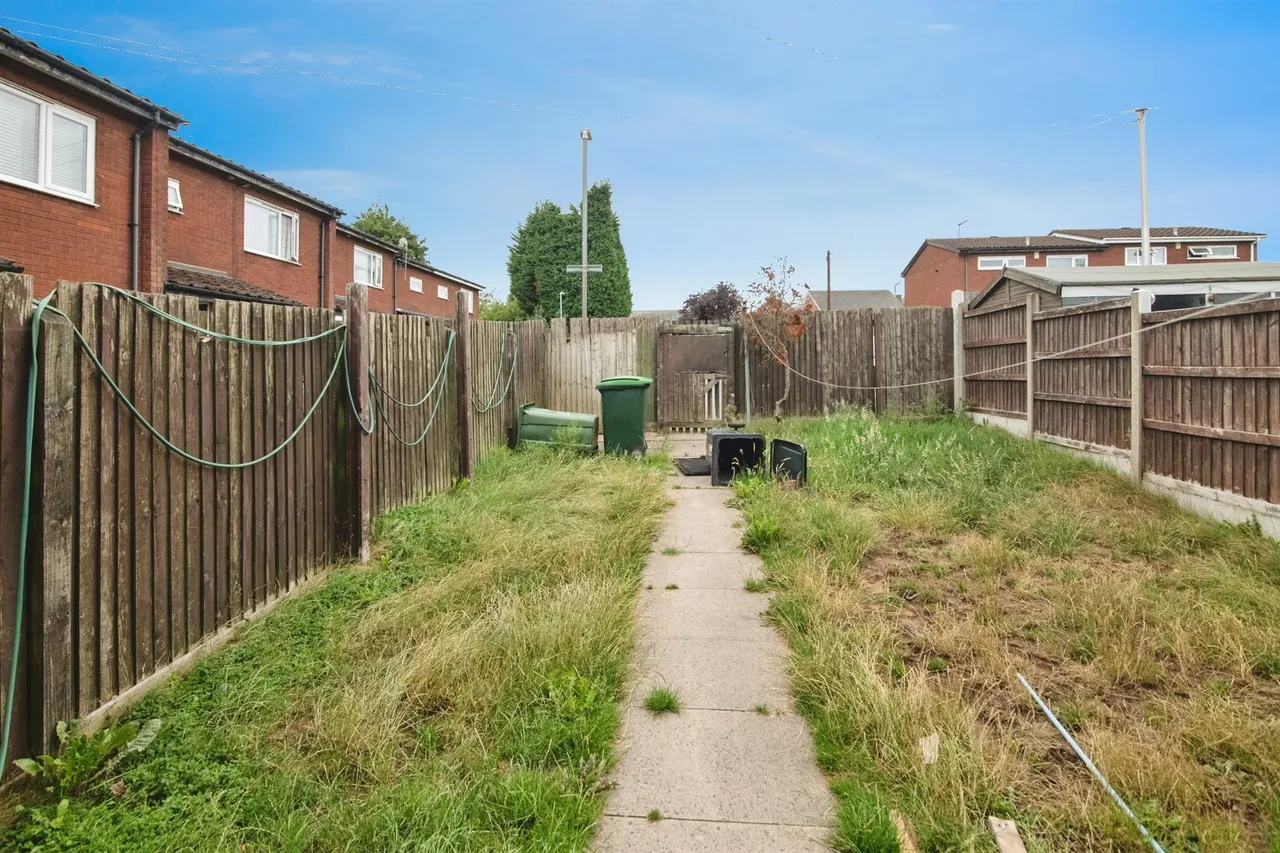 Mills Walk, Tipton, DY4, photo 14