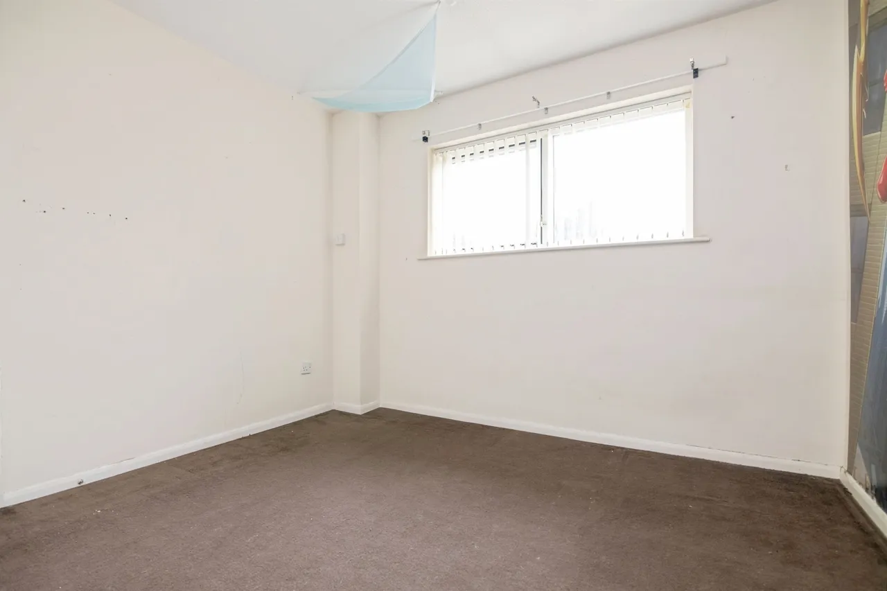 Mills Walk, Tipton, DY4, photo 9