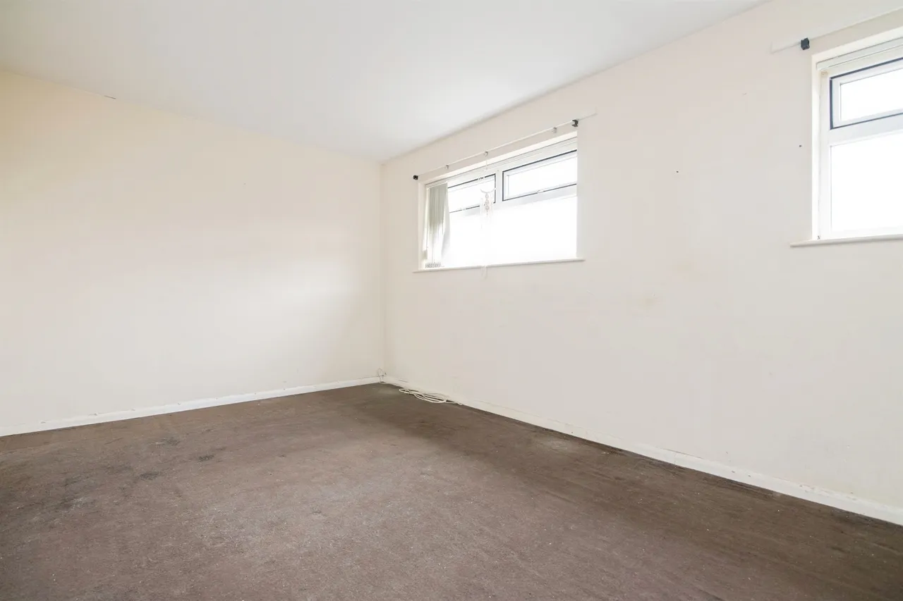 Mills Walk, Tipton, DY4, photo 8