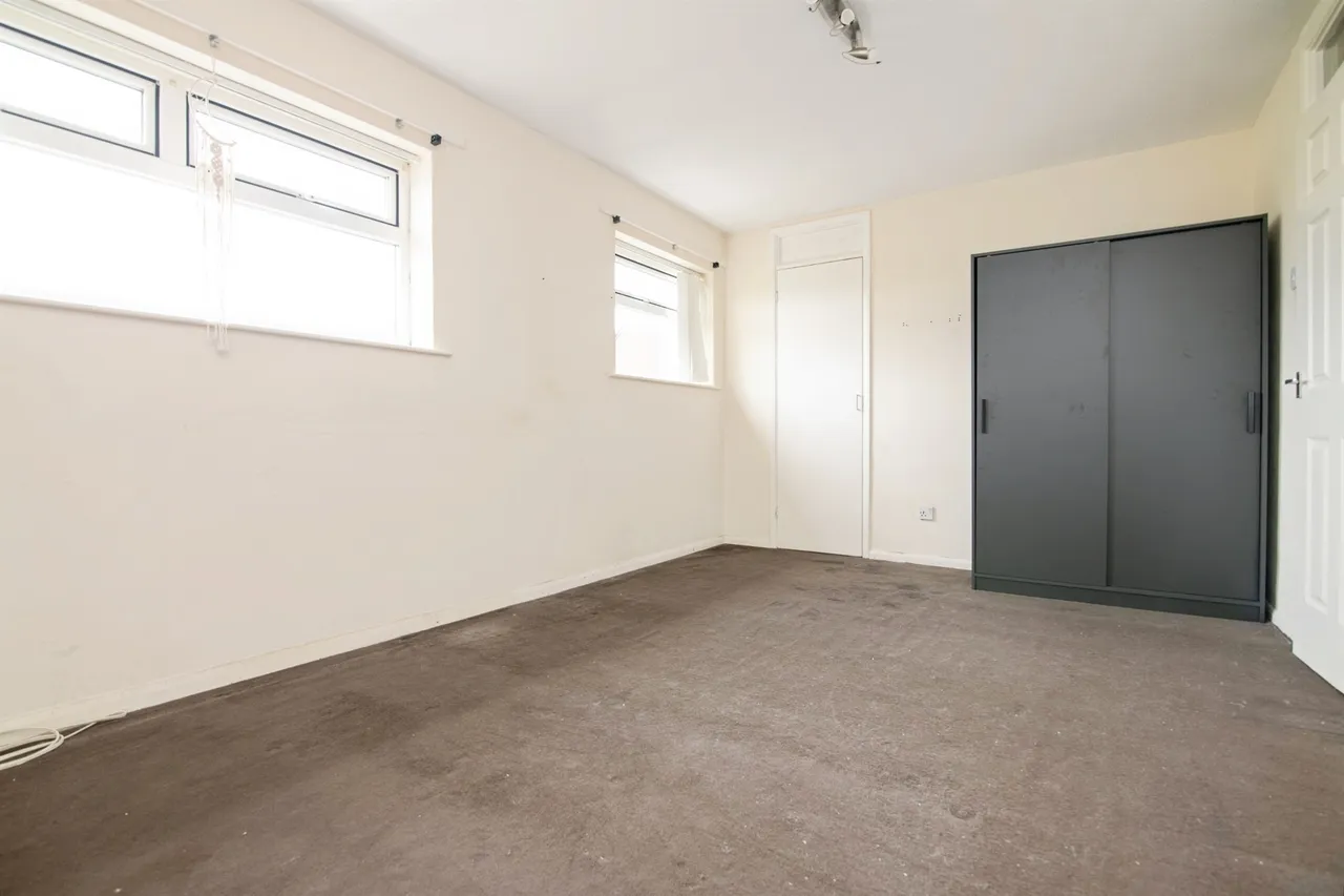Mills Walk, Tipton, DY4, photo 7