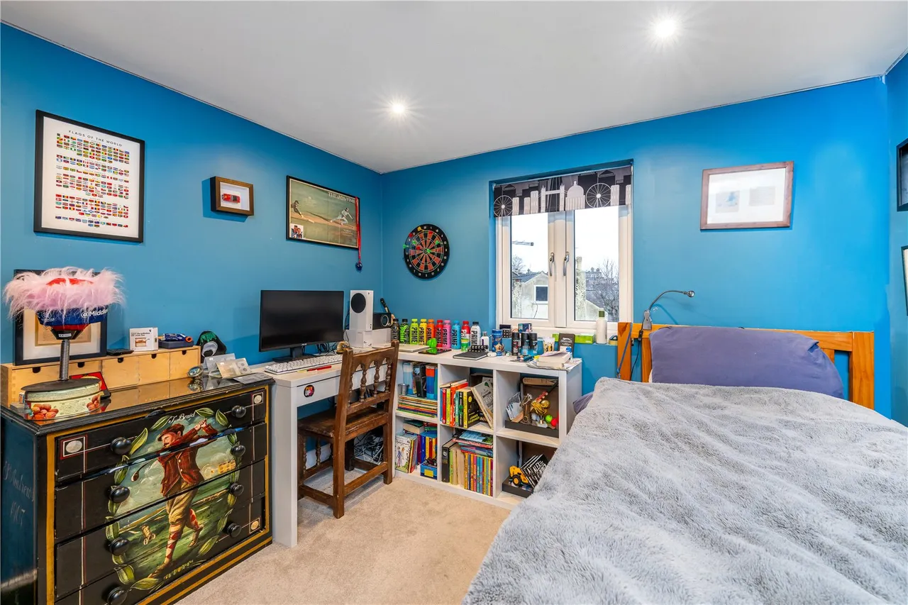 Winchester Road, Twickenham, TW1 1LE, photo 8