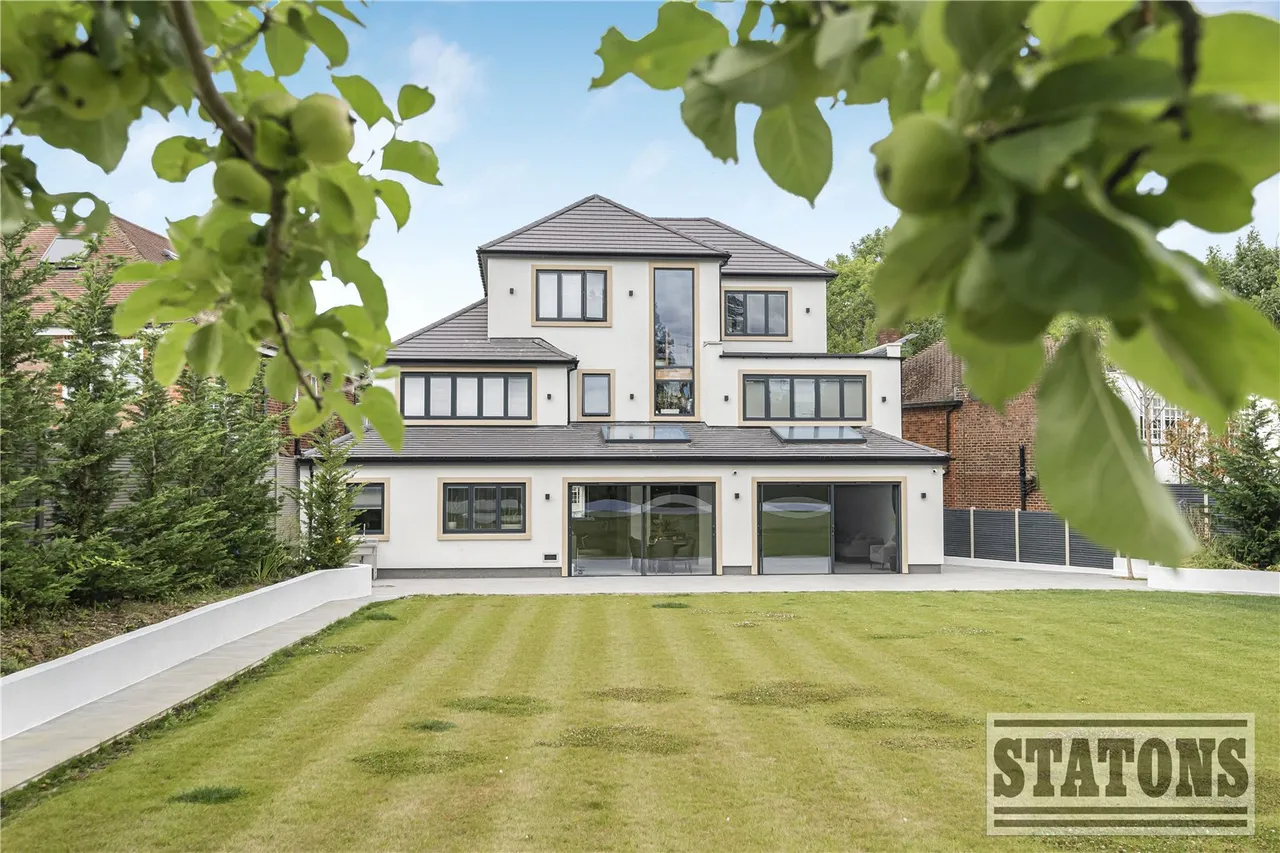 5 bed house for sale — Kingwell Road, Hadley Wood, EN4 0HZ