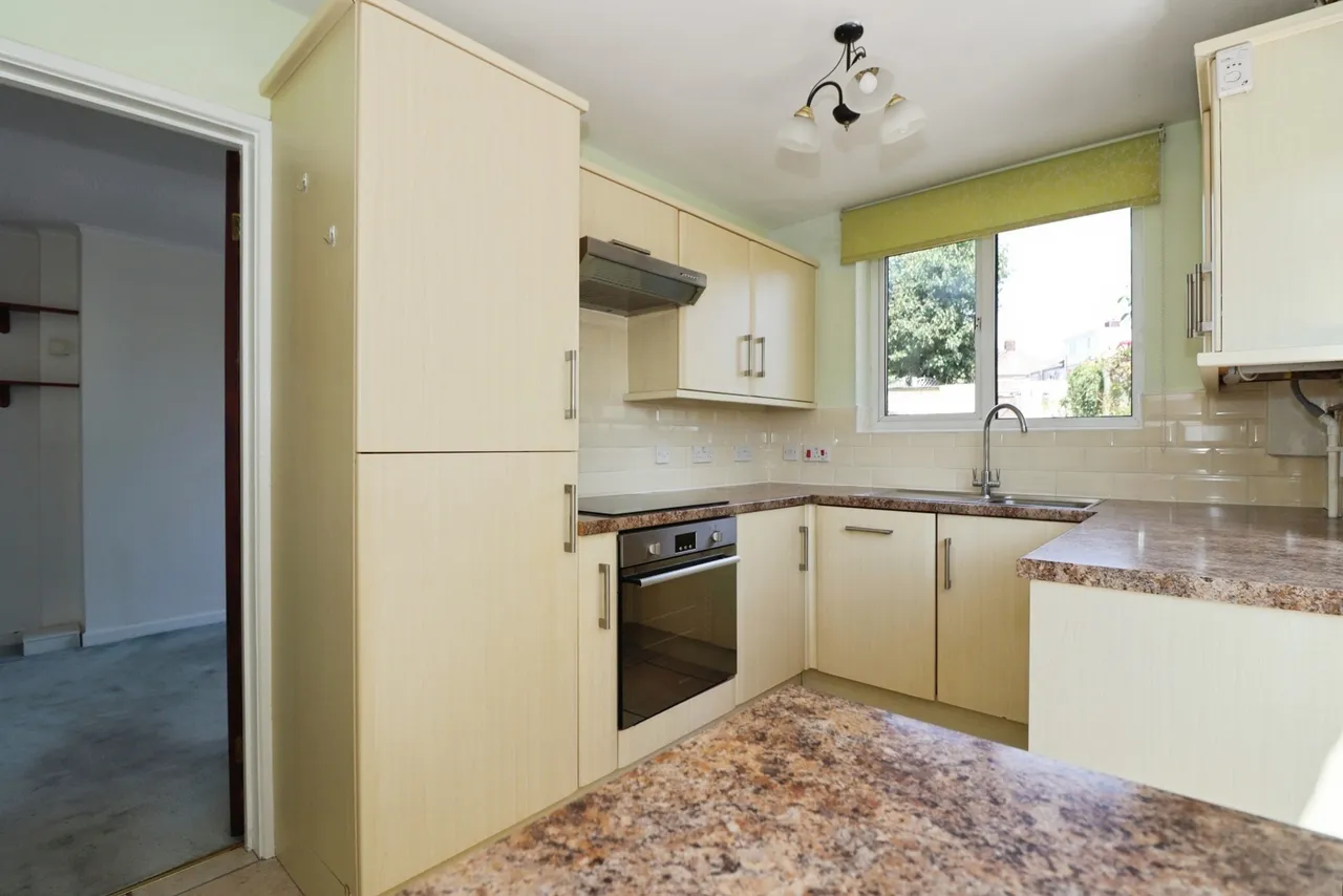 The Ride, Kingswood, Bristol, BS15, photo 2