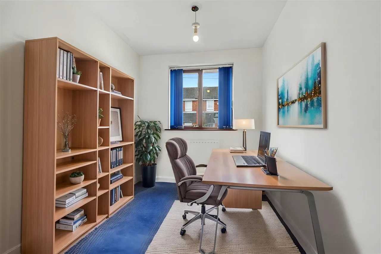 Holly Gardens, Thorneywood, NG3, photo 6