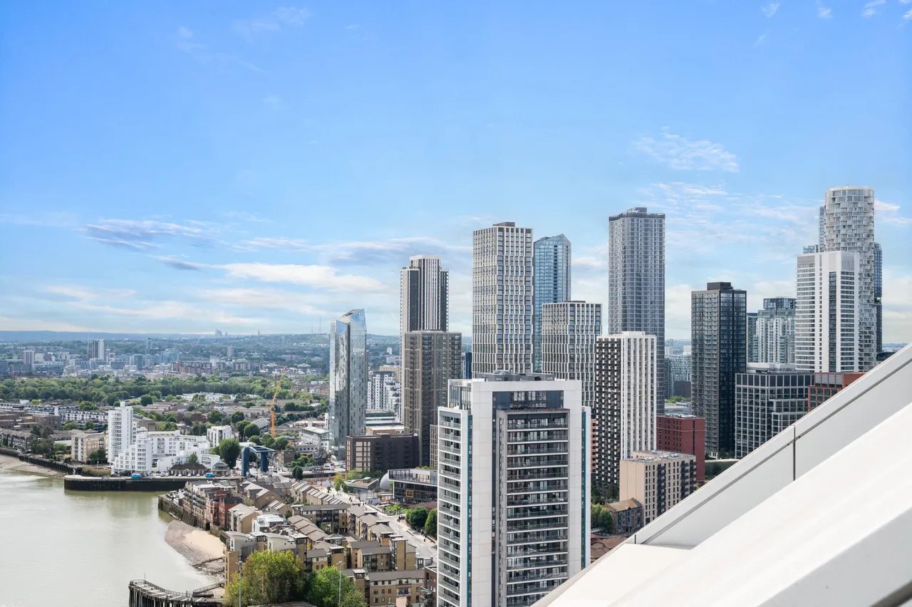 Fairmont Avenue, London, E14, photo 8