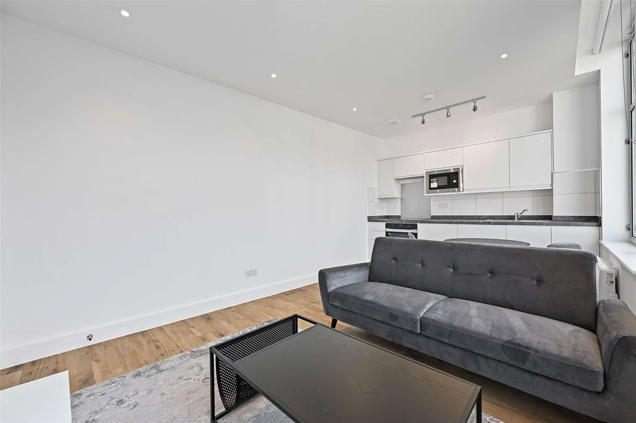 West Smithfield, London, EC1A, photo 9