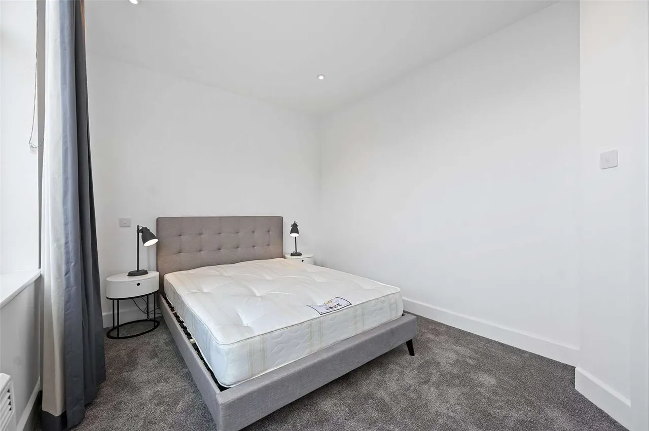 West Smithfield, London, EC1A, photo 7
