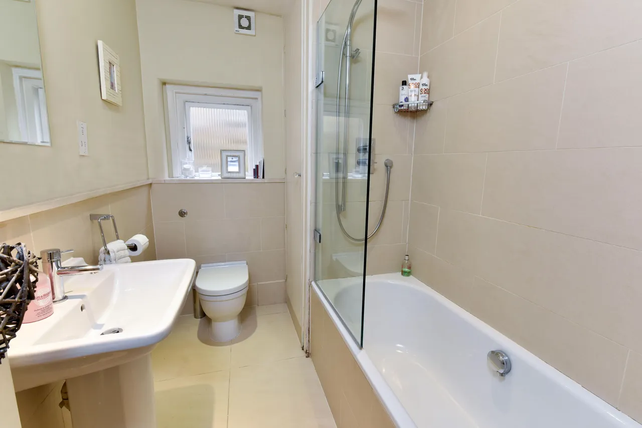 Ground Floor Flat, 88 Park Hill, London, photo 8