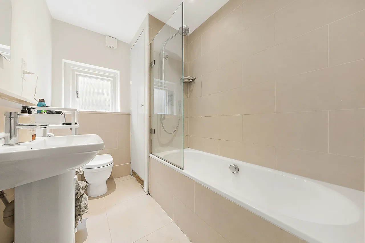 Ground Floor Flat, 88 Park Hill, London, photo 5