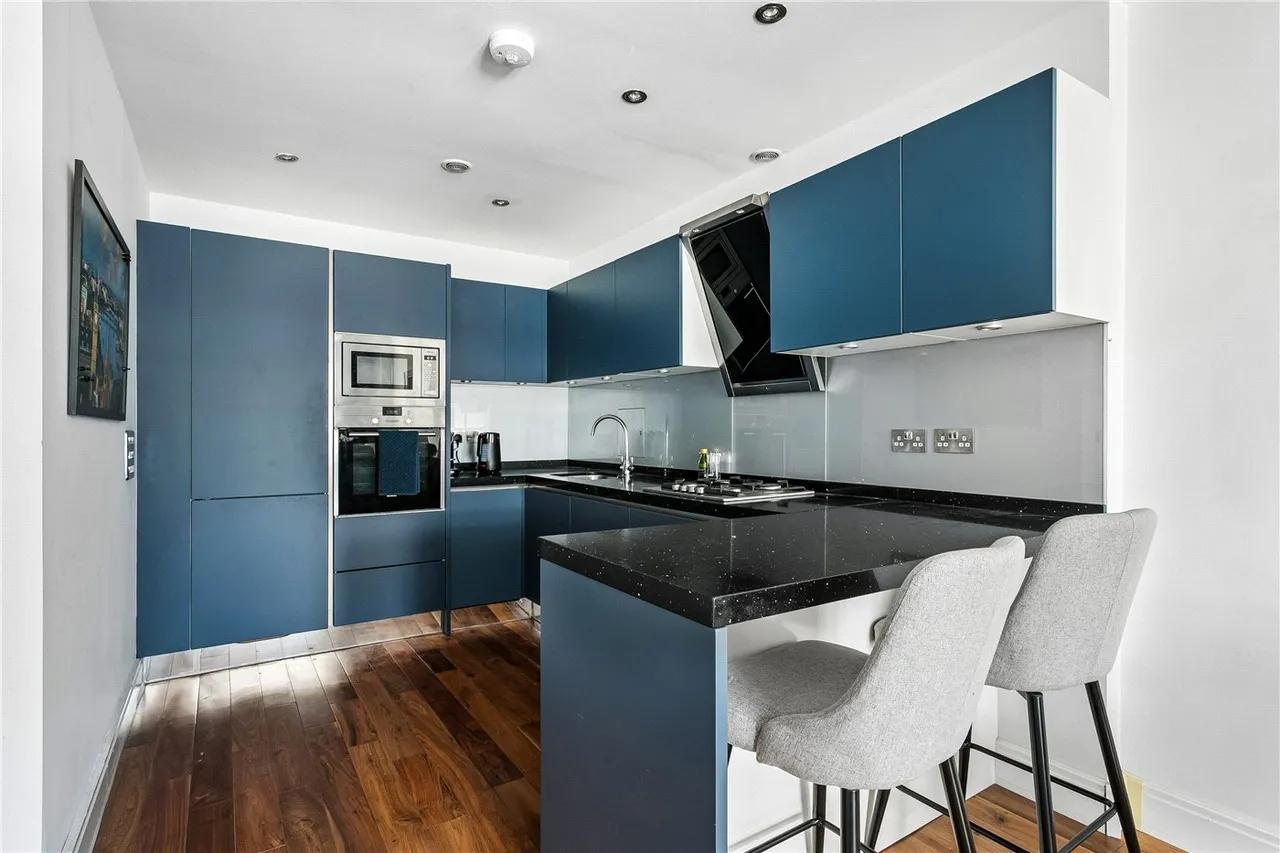 Cheltenham House, 253 Commercial Road, London, E1, photo 3