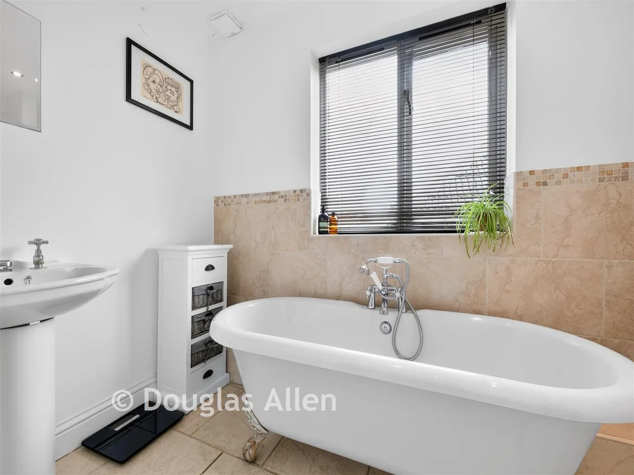 Brook Road, Epping, CM16, photo 9