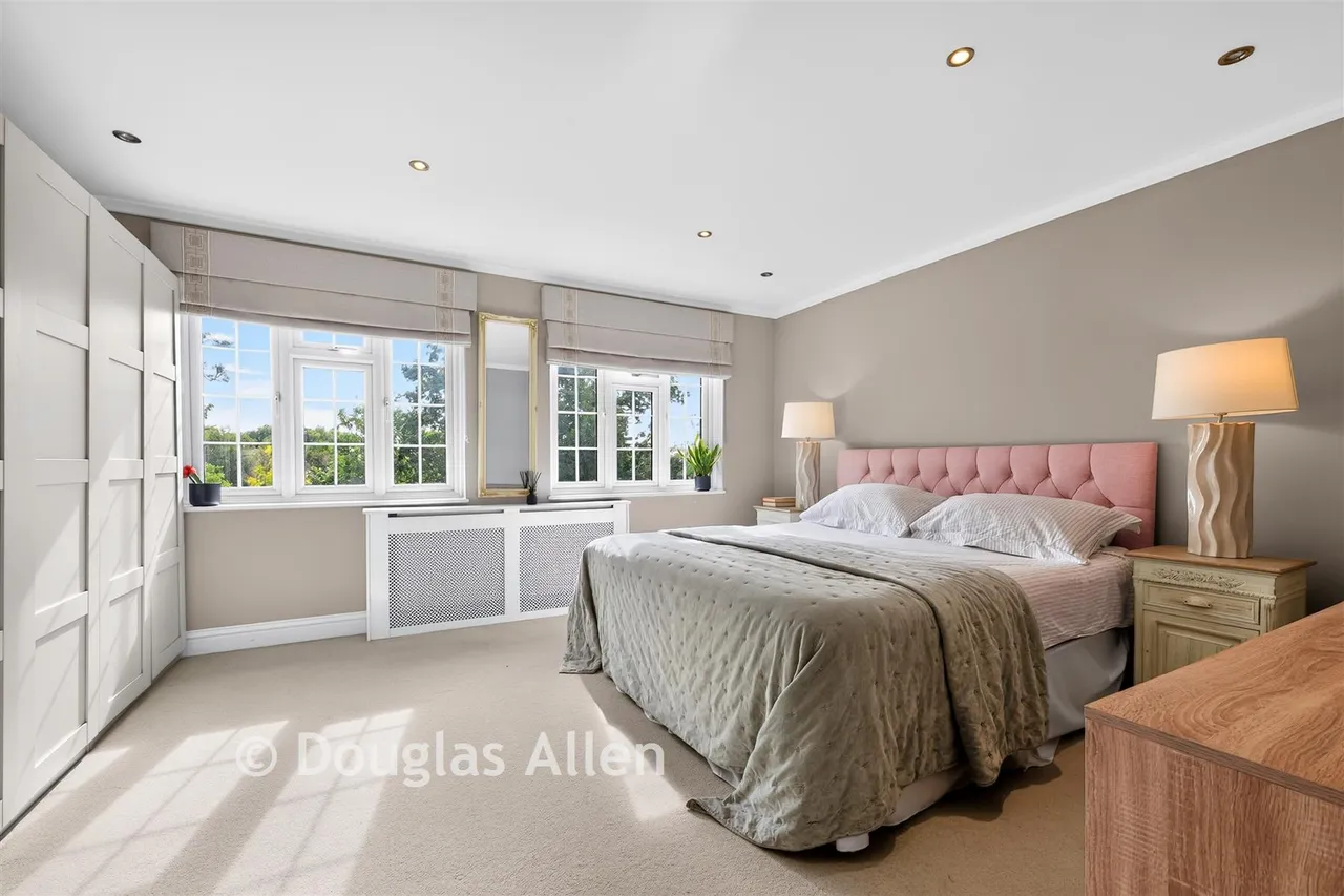 Brook Road, Epping, CM16, photo 6