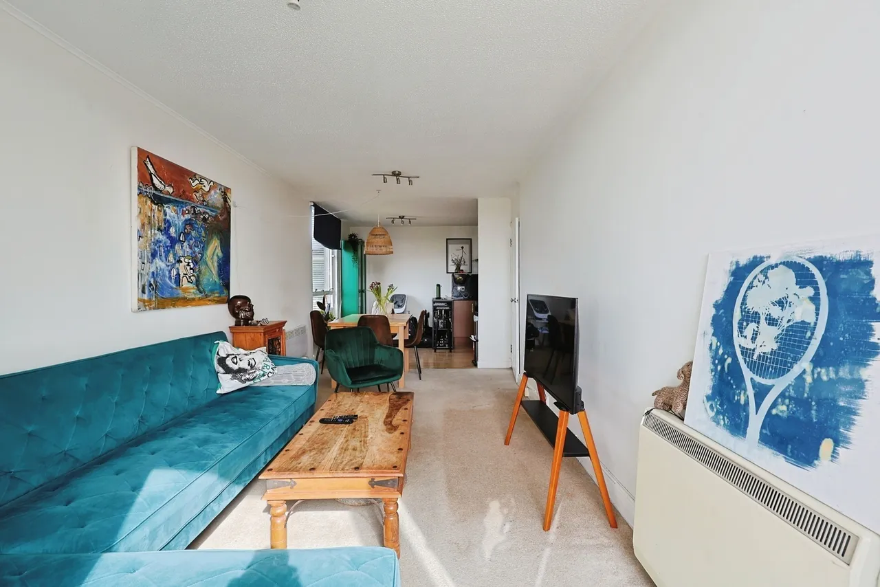 Bramlands Close, London, SW11, photo 17