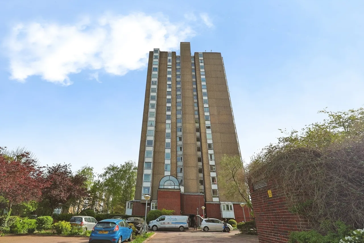 Bramlands Close, London, SW11, photo 15