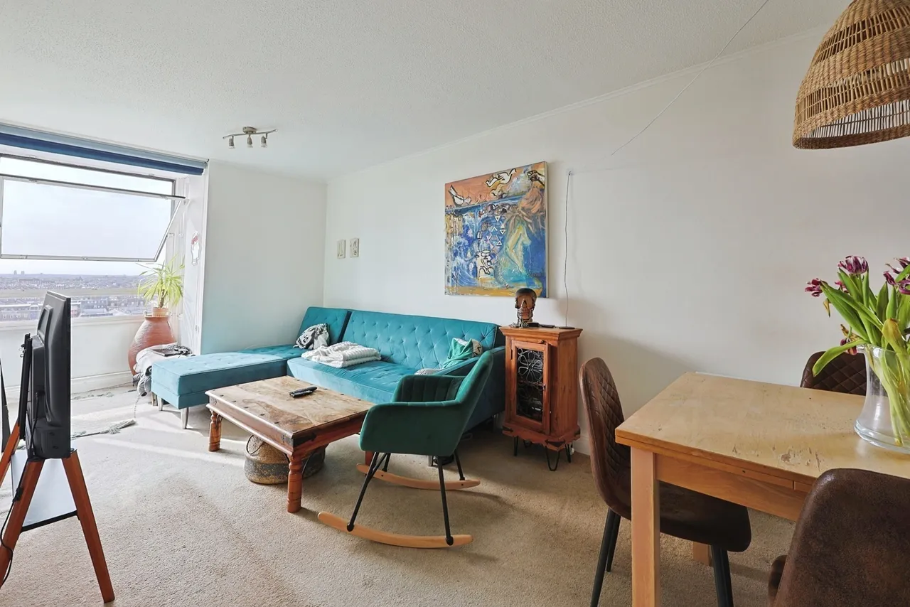 Bramlands Close, London, SW11, photo 13
