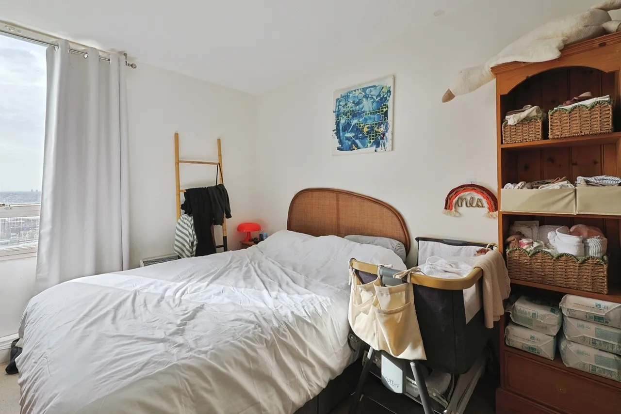 Bramlands Close, London, SW11, photo 14