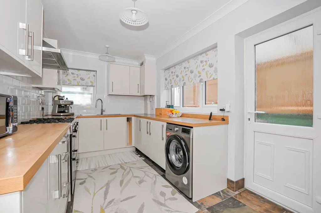 Newtown Road, Denham, UB9, photo 21