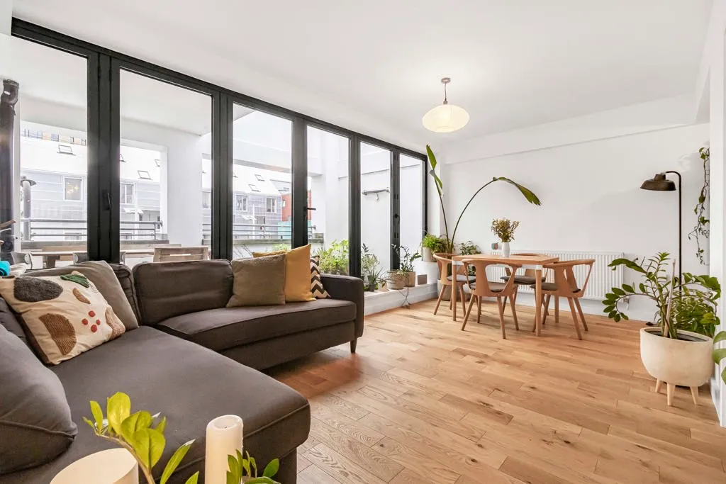 Gillett Place, London, N16, photo 2