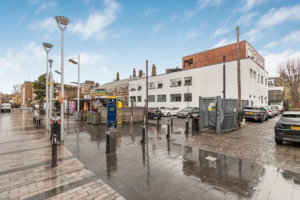 Gillett Place, London, N16, photo 24