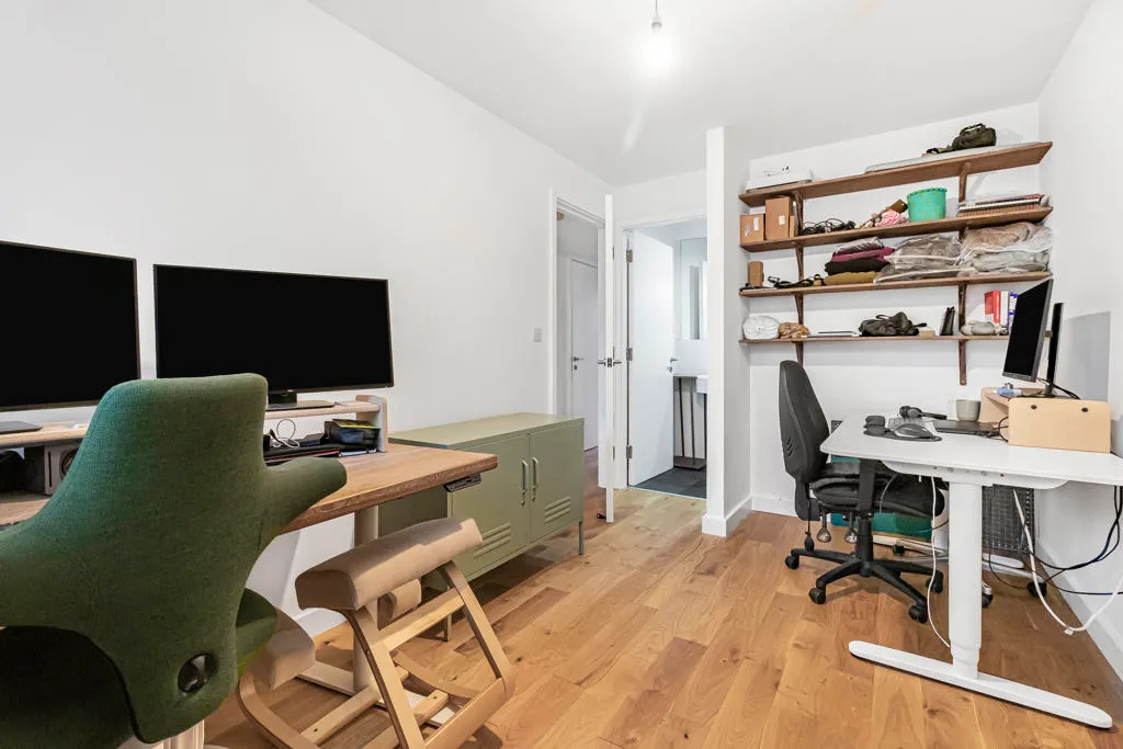 Gillett Place, London, N16, photo 21