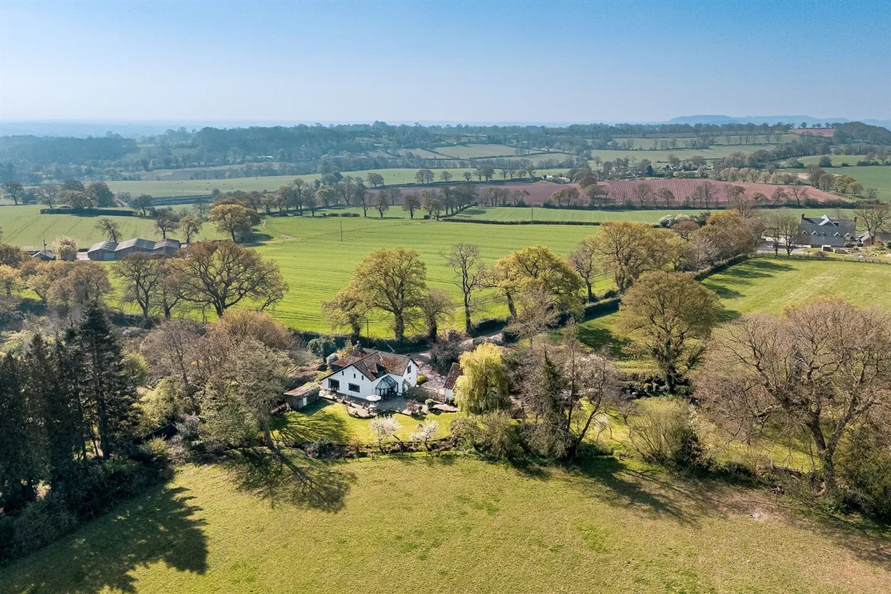 Utkinton, Tarporley, photo 29