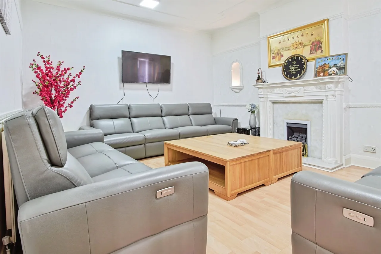 Devonshire Drive, West Bromwich, B71, photo 7