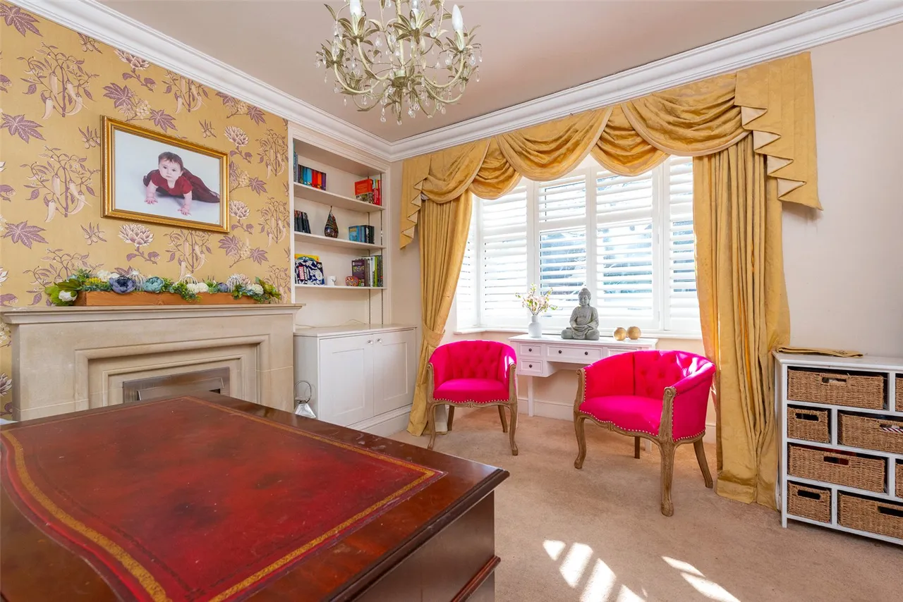 Coleford Bridge Road, Mytchett, Camberley, Surrey, GU16 6DZ, photo 14