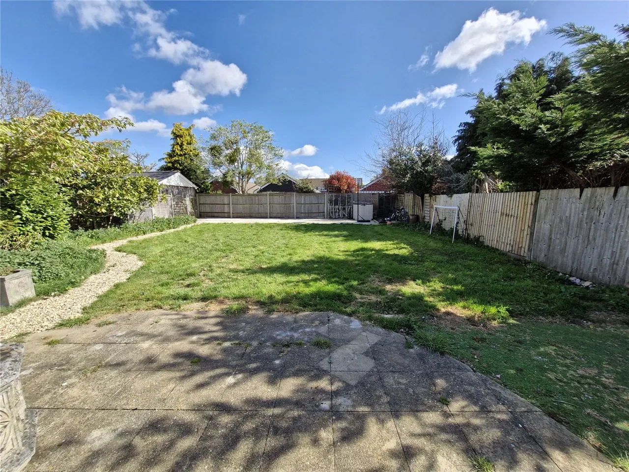 Coleford Bridge Road, Mytchett, Camberley, Surrey, GU16 6DZ, photo 21