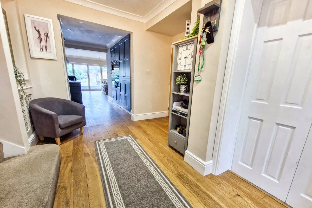 Coleford Bridge Road, Mytchett, Camberley, Surrey, GU16 6DZ, photo 18
