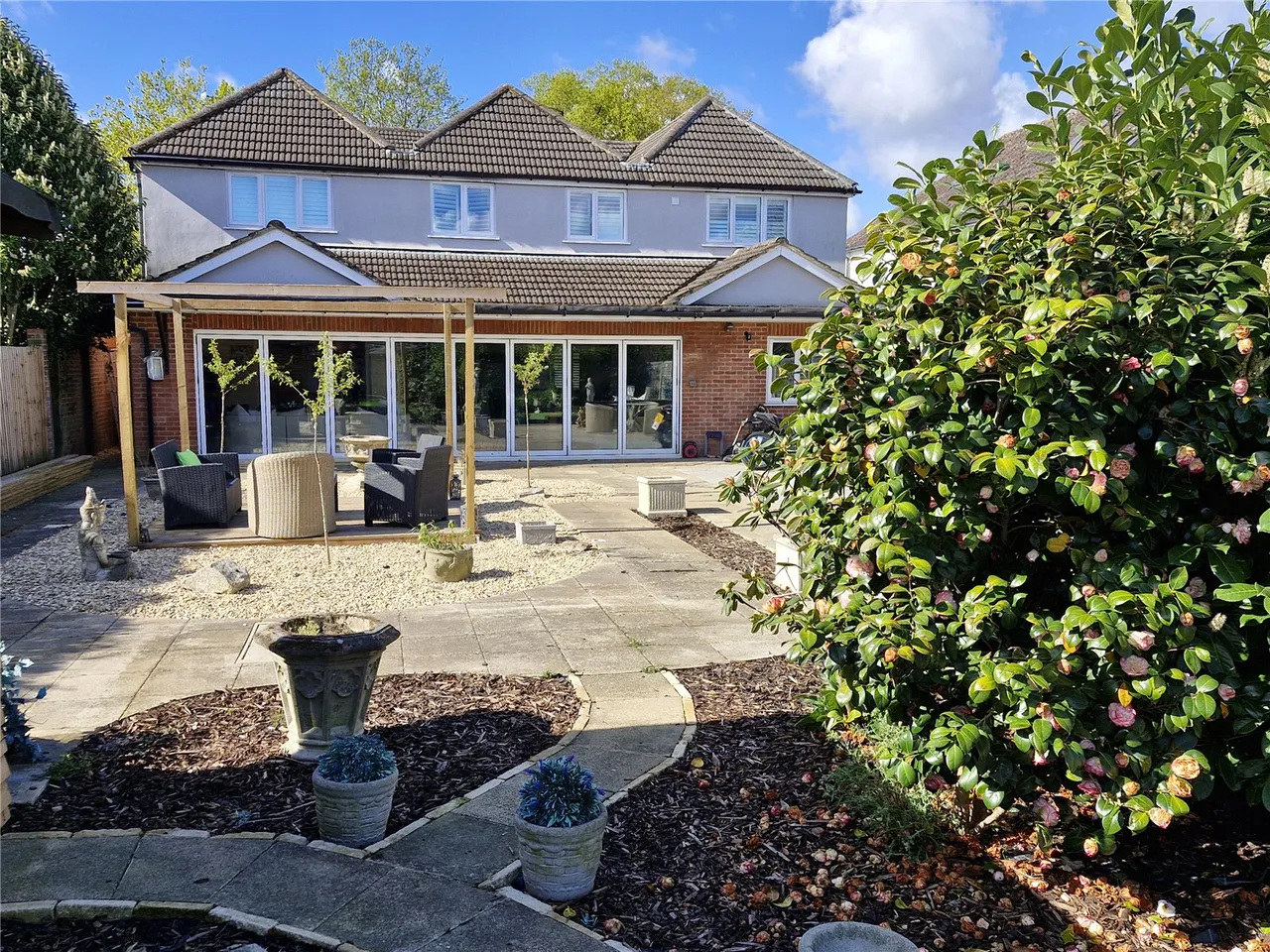 Coleford Bridge Road, Mytchett, Camberley, Surrey, GU16 6DZ, photo 7