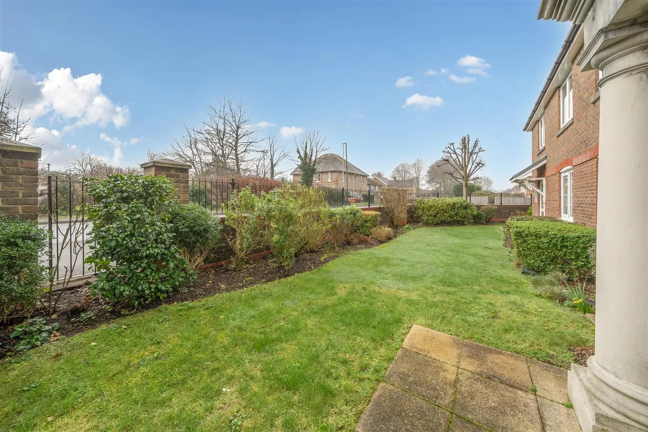Wessex Road, Dorchester, DT1, photo 15