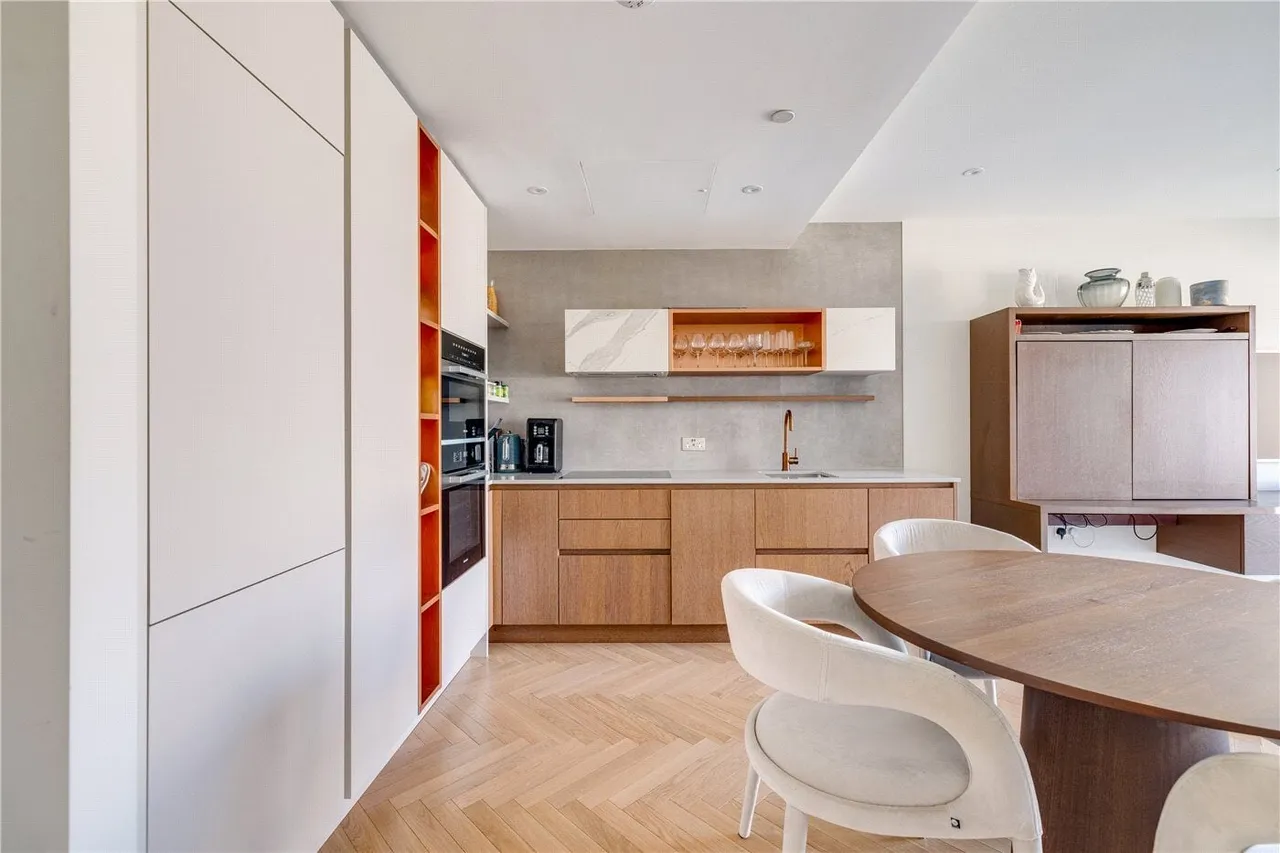 Michael Road, London, SW6, photo 2