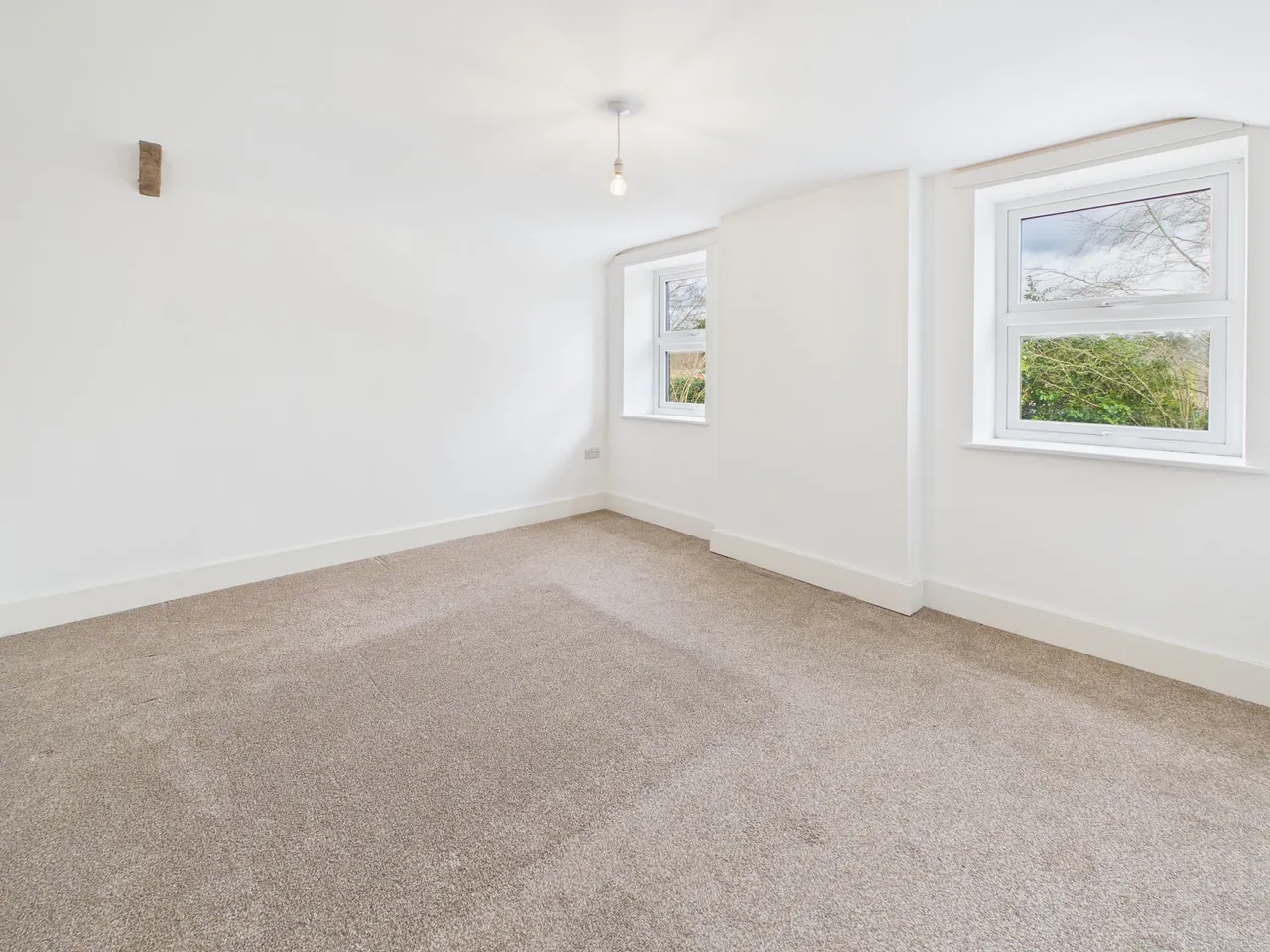 Hereford Road, Mardy, NP7, photo 11