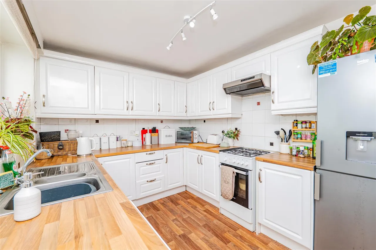 Treharne Road, Barry, CF63 1QY, photo 9