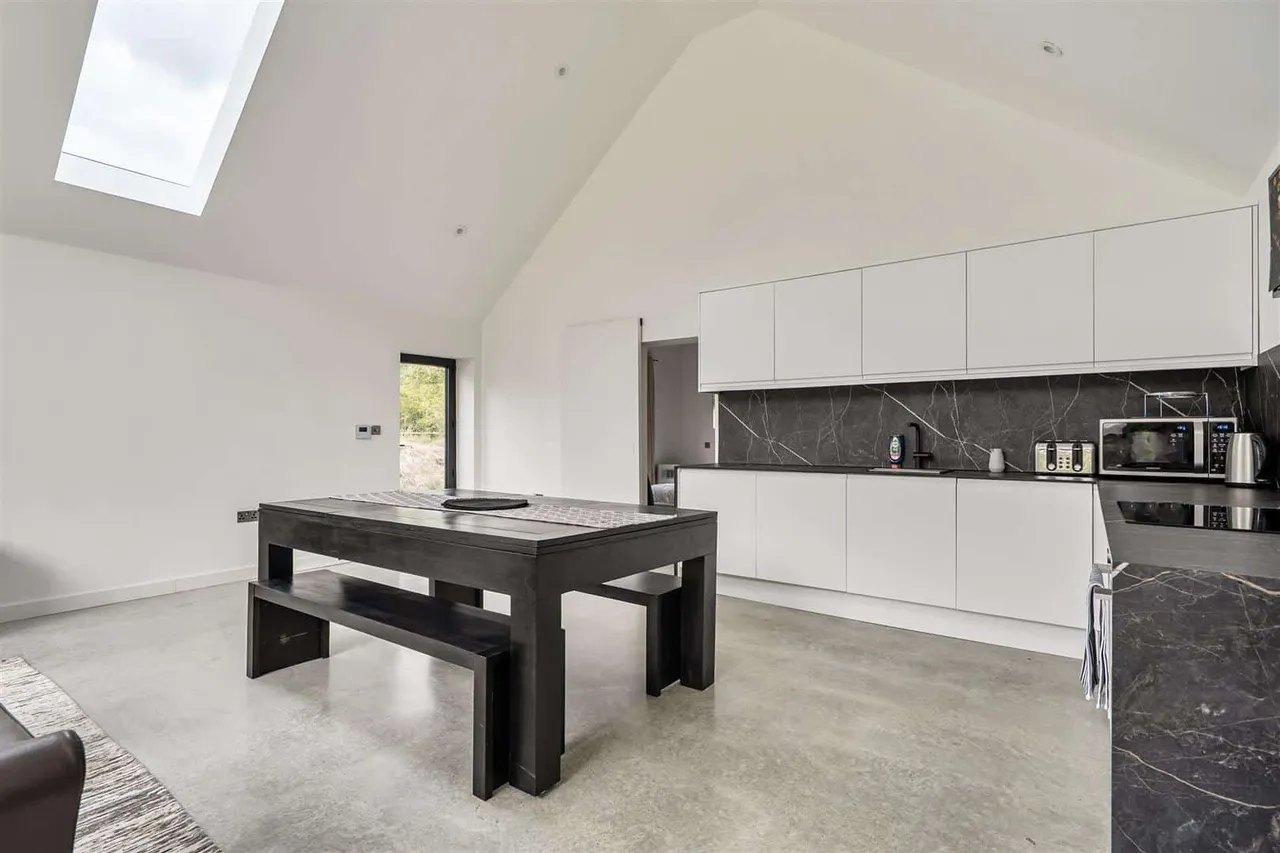 Bluehouse Lane, Saltwood, CT21, photo 19