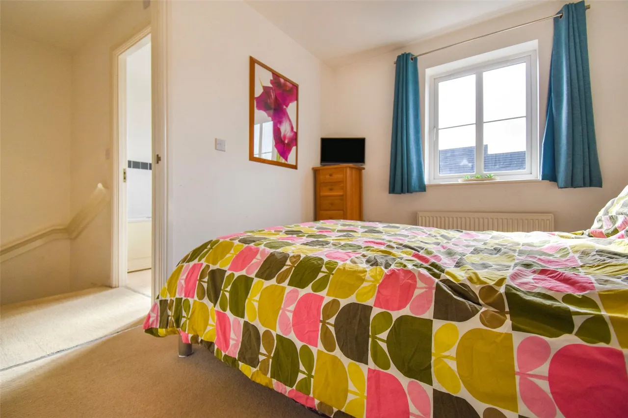 Woodland Walk, Aldershot, Hampshire, GU12 4FF, photo 6
