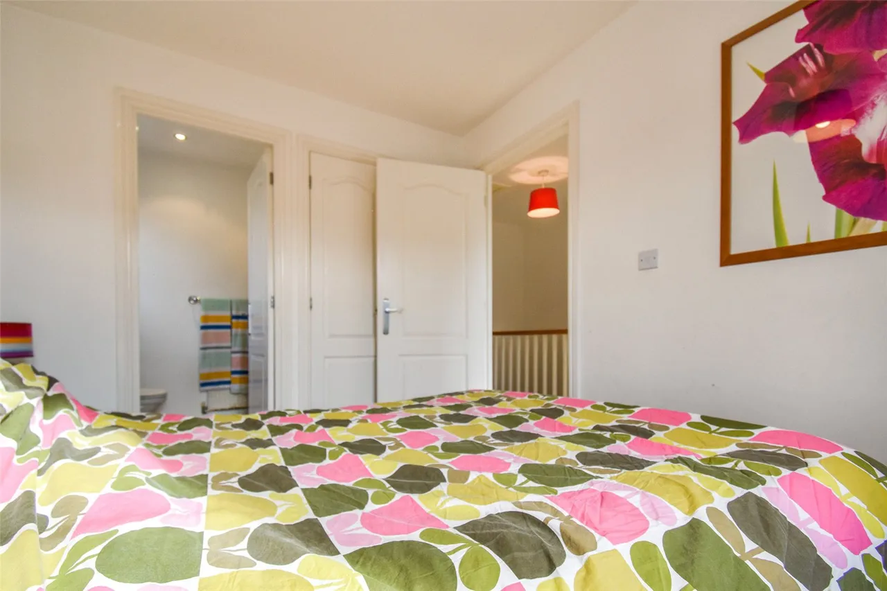 Woodland Walk, Aldershot, Hampshire, GU12 4FF, photo 7