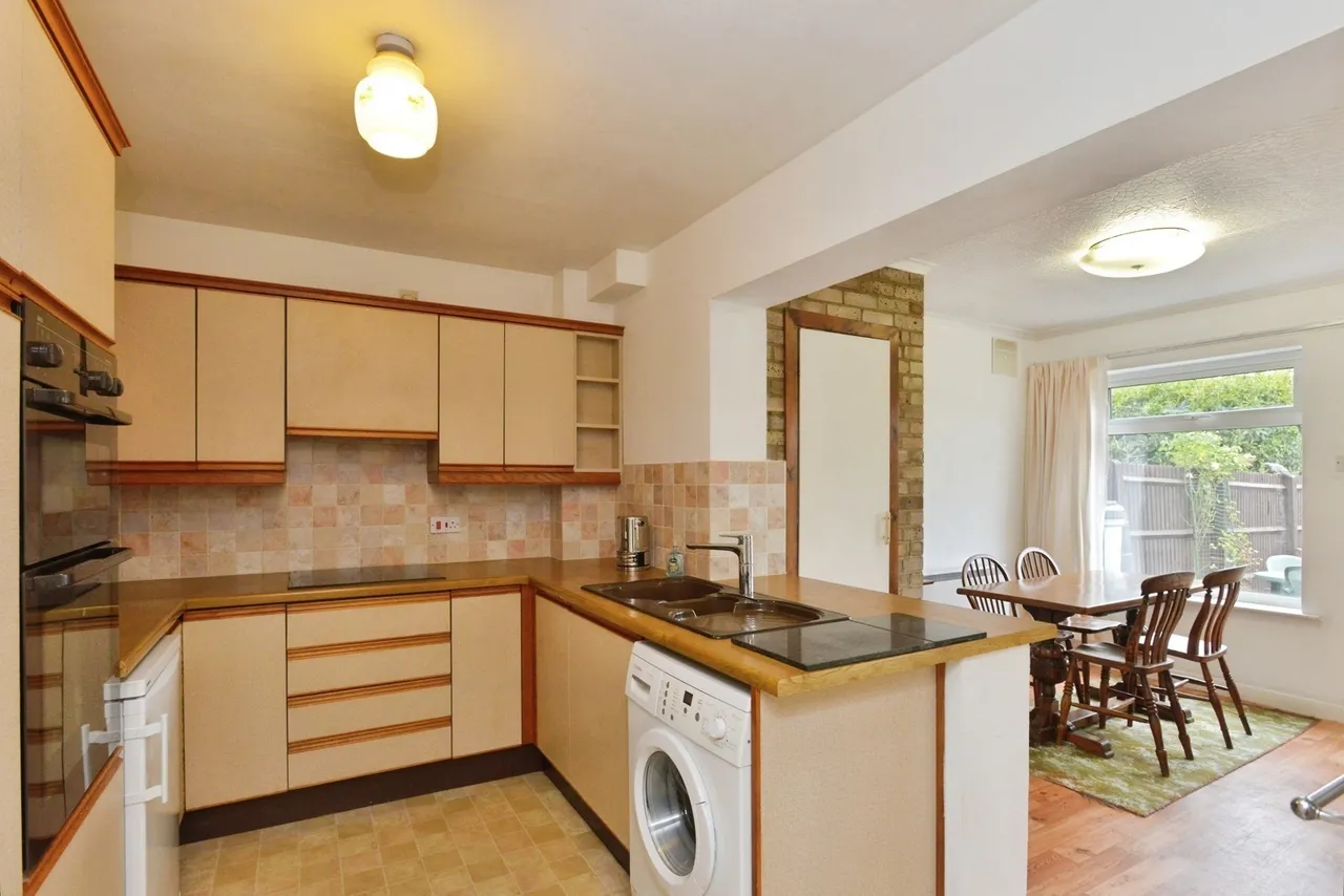 Mays Way, Potterspury, Towcester, Northamptonshire, NN12, photo 4