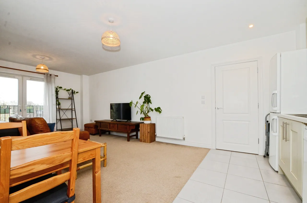Roland Street, St. Albans, AL1, photo 15