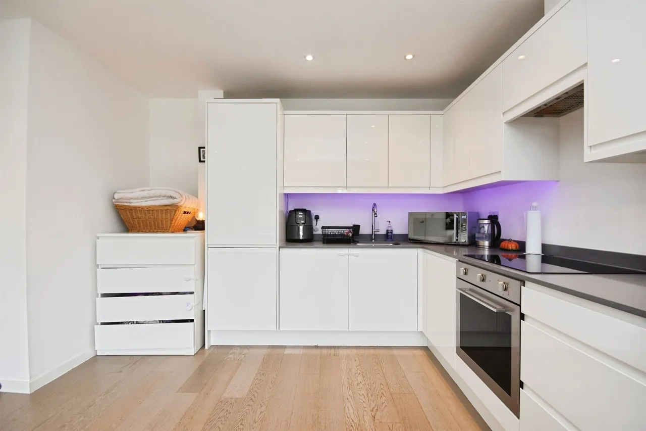 Hubert Road, BRENTWOOD, photo 3