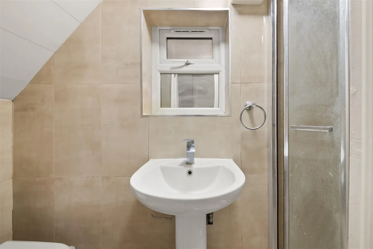 Cromwell Street, Hounslow, photo 17