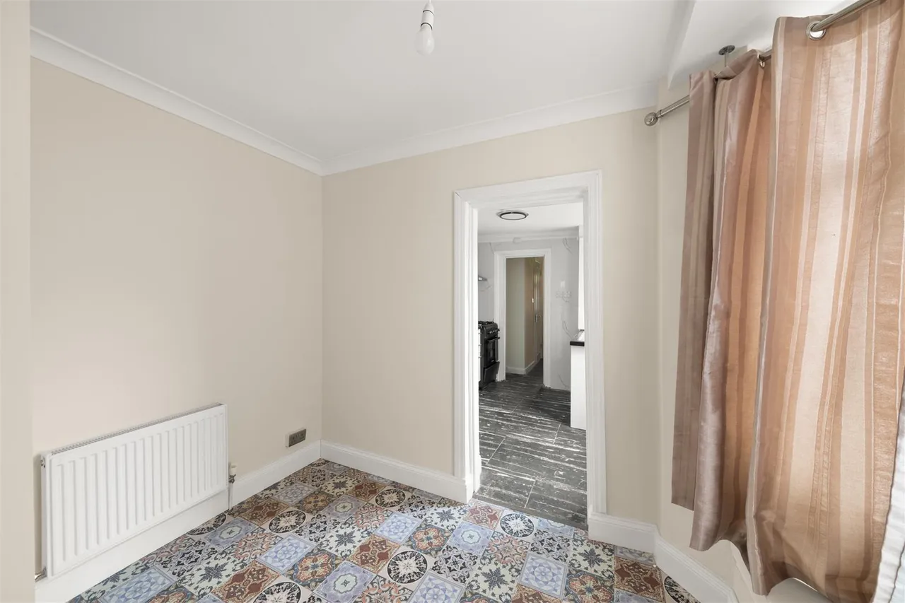 Cromwell Street, Hounslow, photo 6
