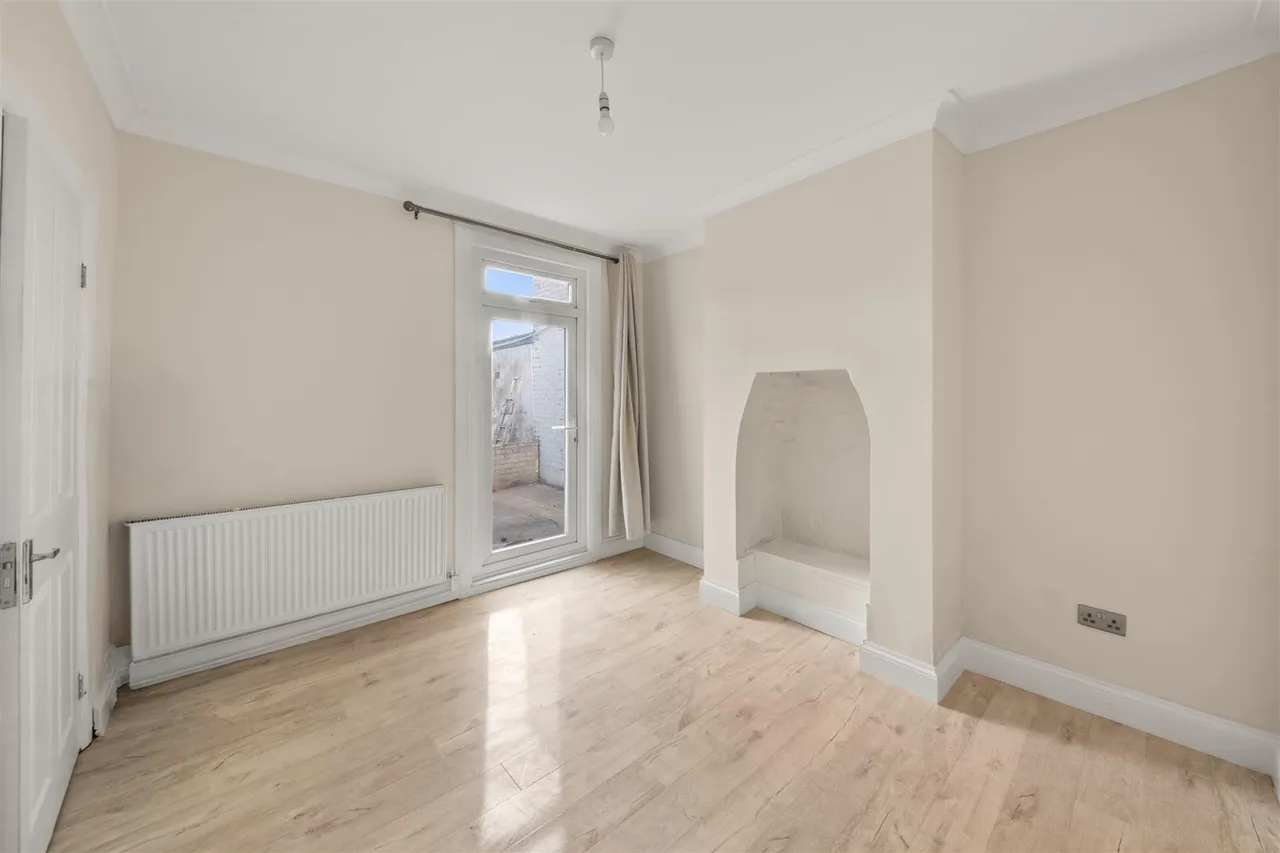 Cromwell Street, Hounslow, photo 3